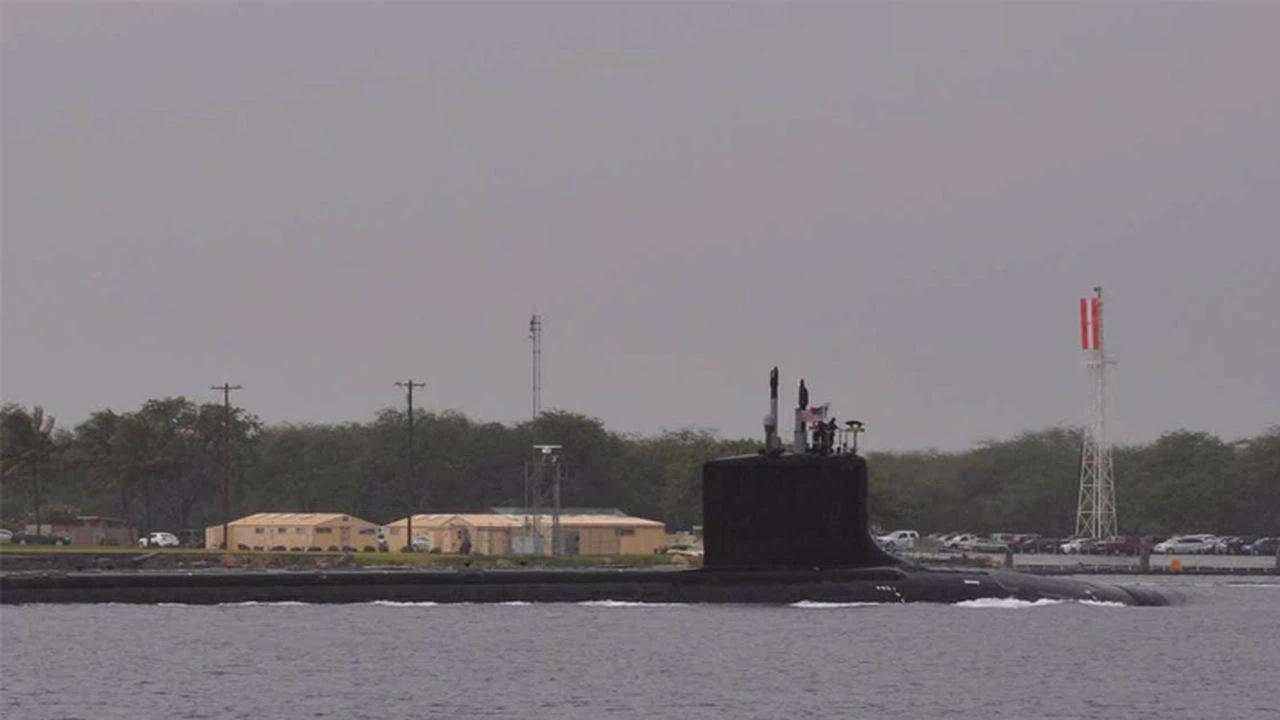 Rusya, ABD denizaltısının kara sularını ihlal ettiğini duyurdu