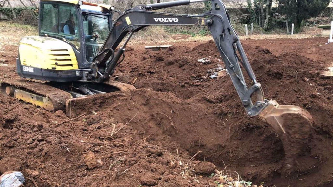 Mostar’da Bosna Savaşı'nda öldürülen 3 kişinin kalıntıları çıkarıldı