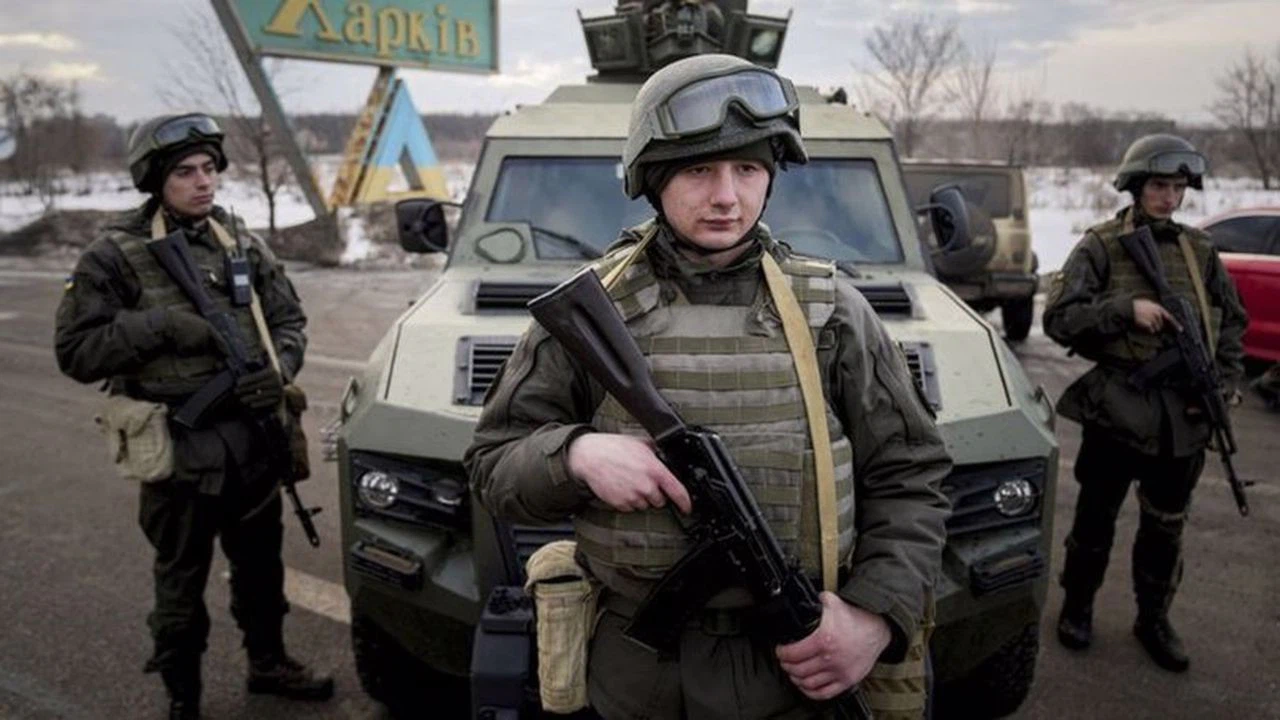 Almanya'dan vatandaşlarına "Ukrayna'yı acil terk etmeleri" çağrısı