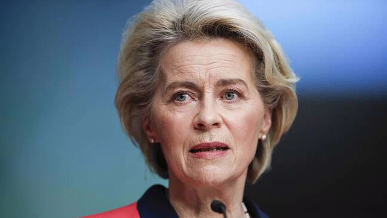 AB, Putin'in Ukrayna'nın doğusundaki yönetimleri tanımasını en güçlü şekilde kınadı: