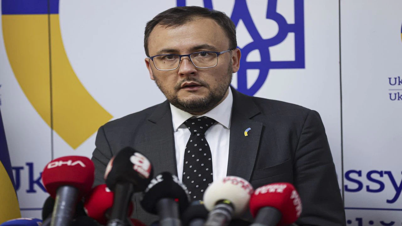 Ukrayna'nın Ankara Büyükelçisi Bodnar, Dışişleri Bakanlığındaki görüşmenin ardından konuştu