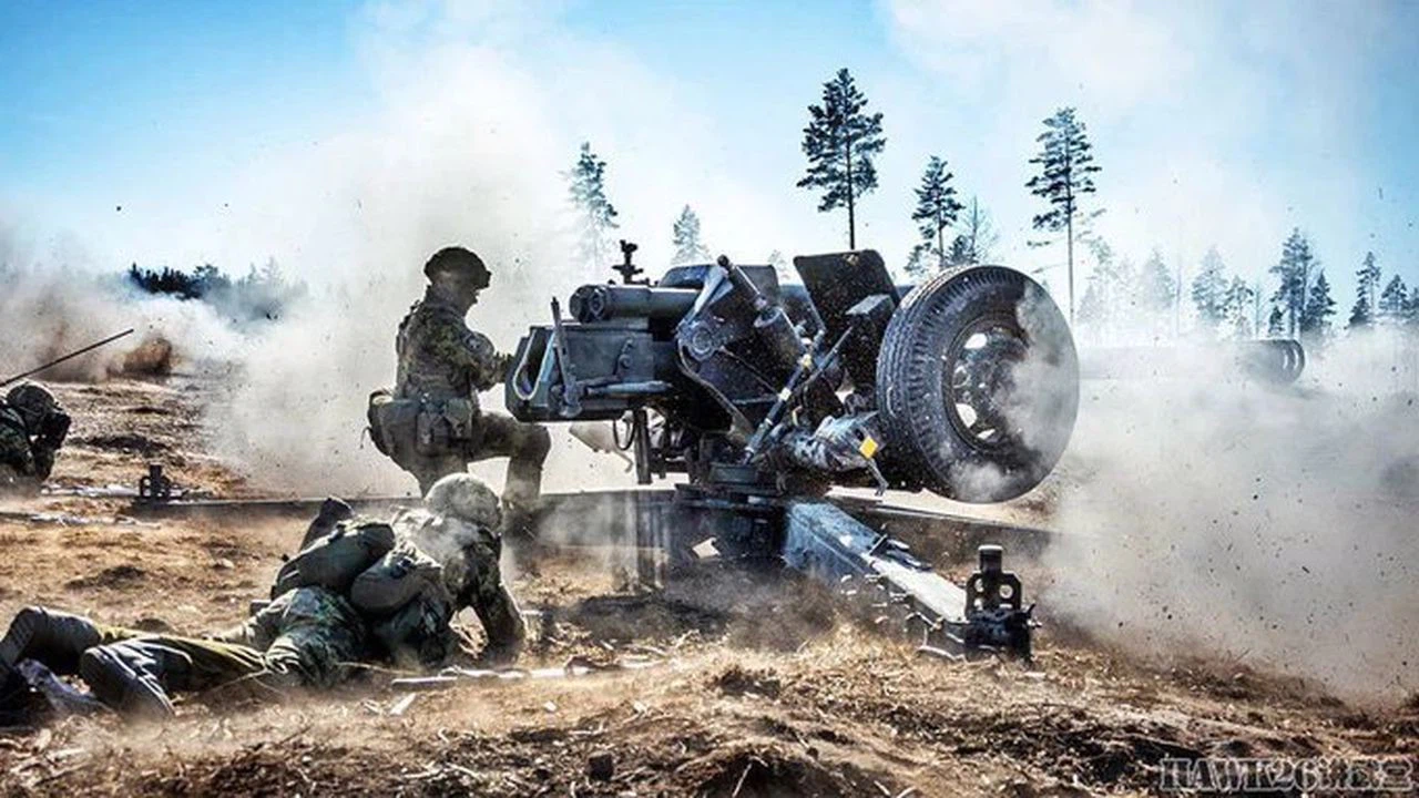 Almanya, Ukrayna'ya 9 obüs vermek isteyen Estonya'ya onay verdi