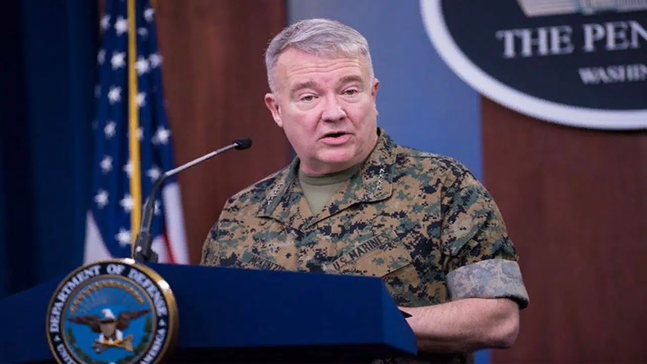 ABD CENTCOM Komutanı, Suriye'de daha ne kadar kalacaklarını bilmediğini söyledi