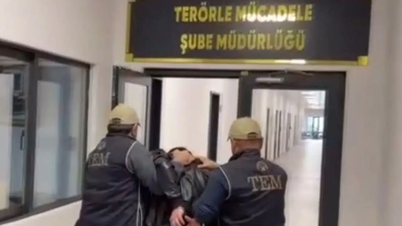 Kocaeli'de PKK'dan alacağı 5 bin dolar karşılığında toplu ulaşım aracını kundaklayacak zanlı yakalandı