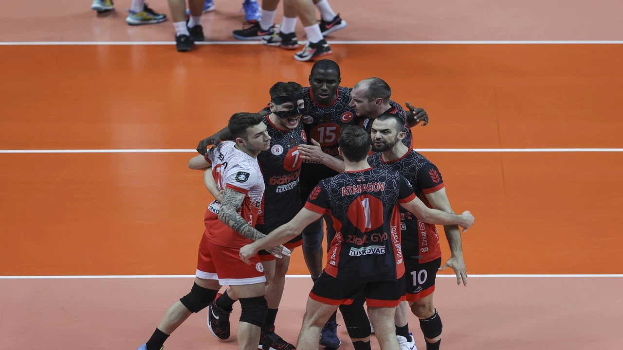 Ziraat Bankkart seride 2-0 öne geçti