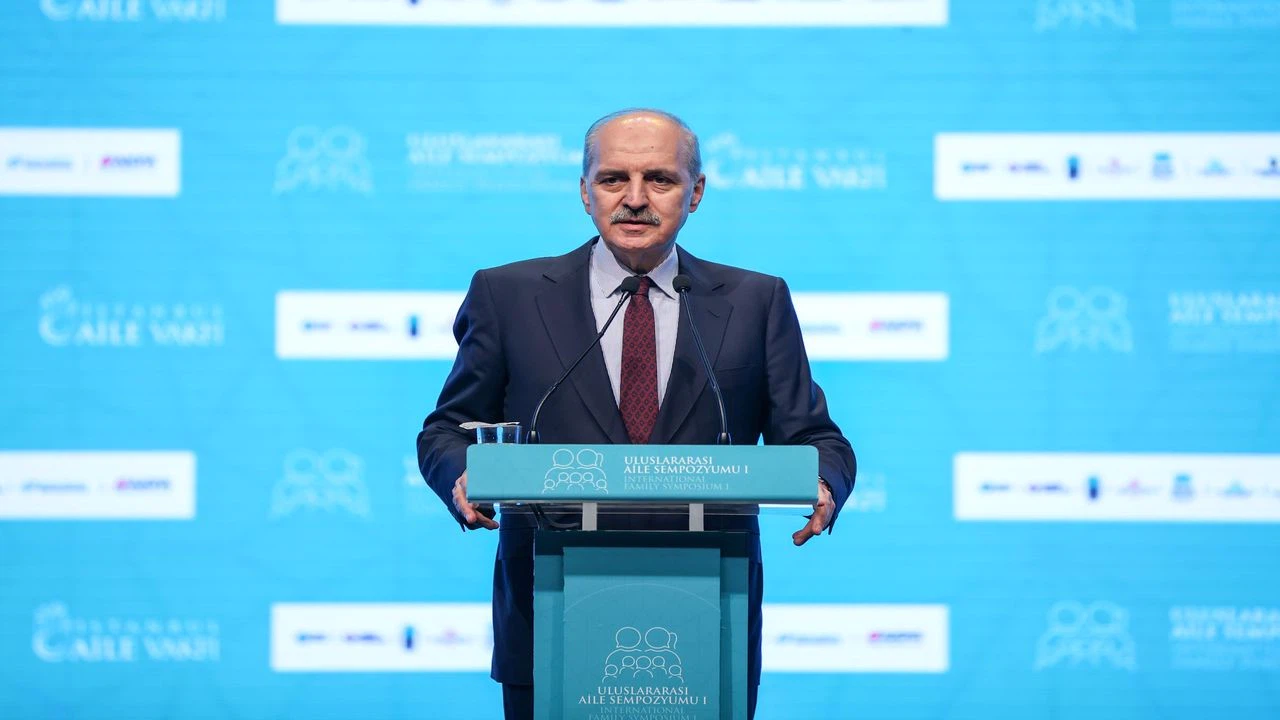 AK Parti Genel Başkanvekili Kurtulmuş, 1. Uluslararası Aile Sempozyumu'nda konuştu
