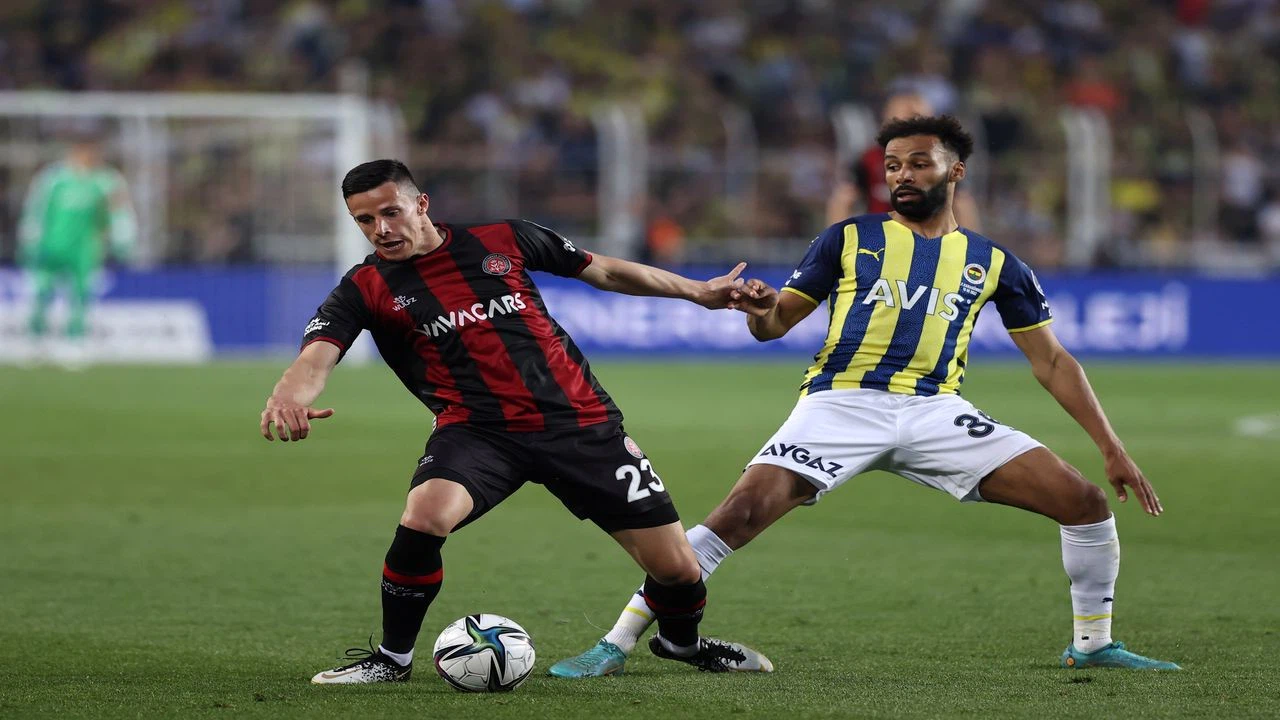 Fenerbahçe: 0 - VavaCars Fatih Karagümrük: 0