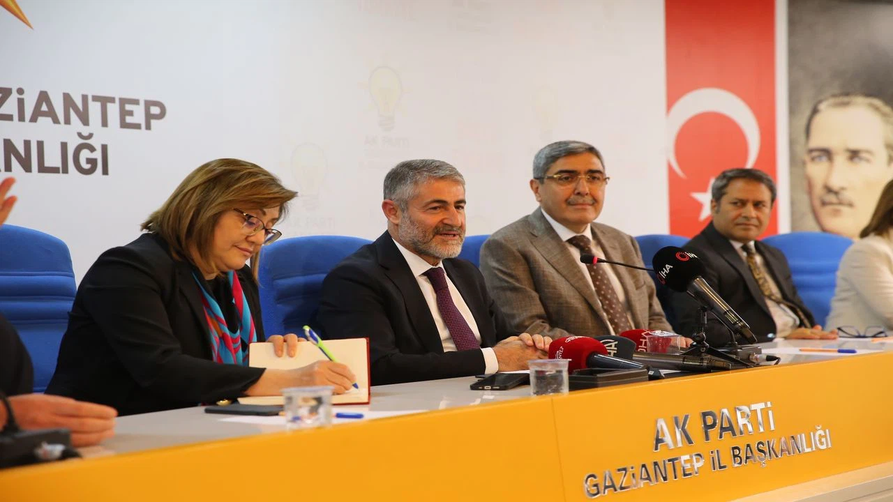 Hazine ve Maliye Bakanı Nebati'den enflasyonla mücadele açıklaması