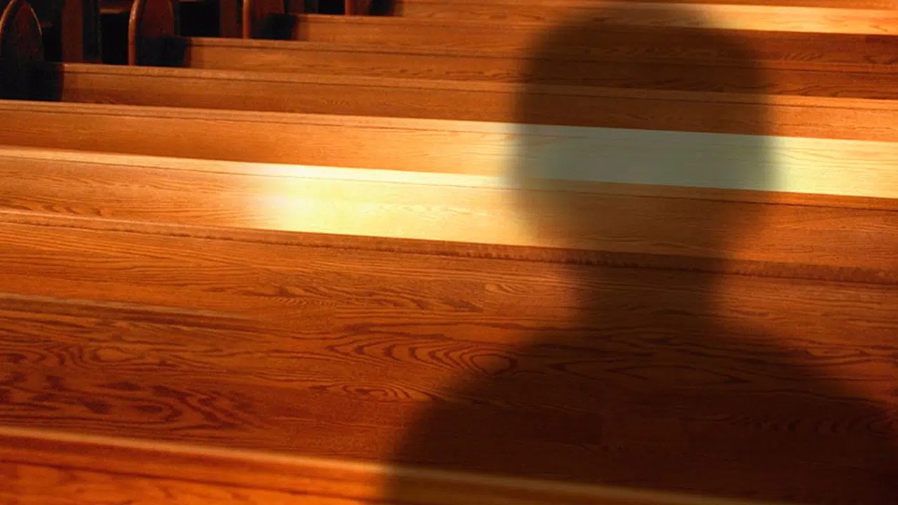 Almanya'da kiliselerde cinsel istismara uğrayan çocuklara ilişkin dosya netleşiyor