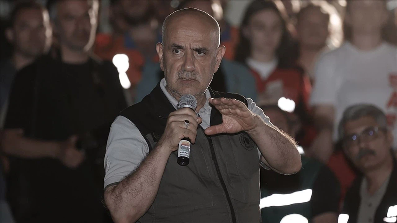 Tarım ve Orman Bakanı Kirişci: Marmaris'teki yangında 4 bin 500 hektarlık alanın zarar gördü