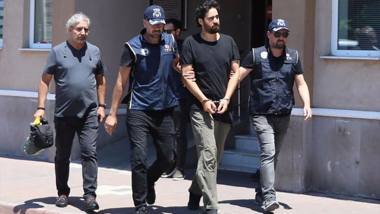 PKK elebaşlarıyla fotoğrafları olduğu ihbarı üzerine yakalanan şüpheli serbest bırakıldı