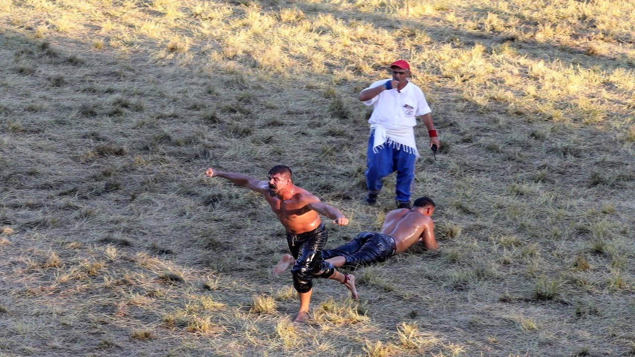 Kırkpınar Yağlı Güreşleri'nde Cengizhan Şimşek başpehlivan oldu