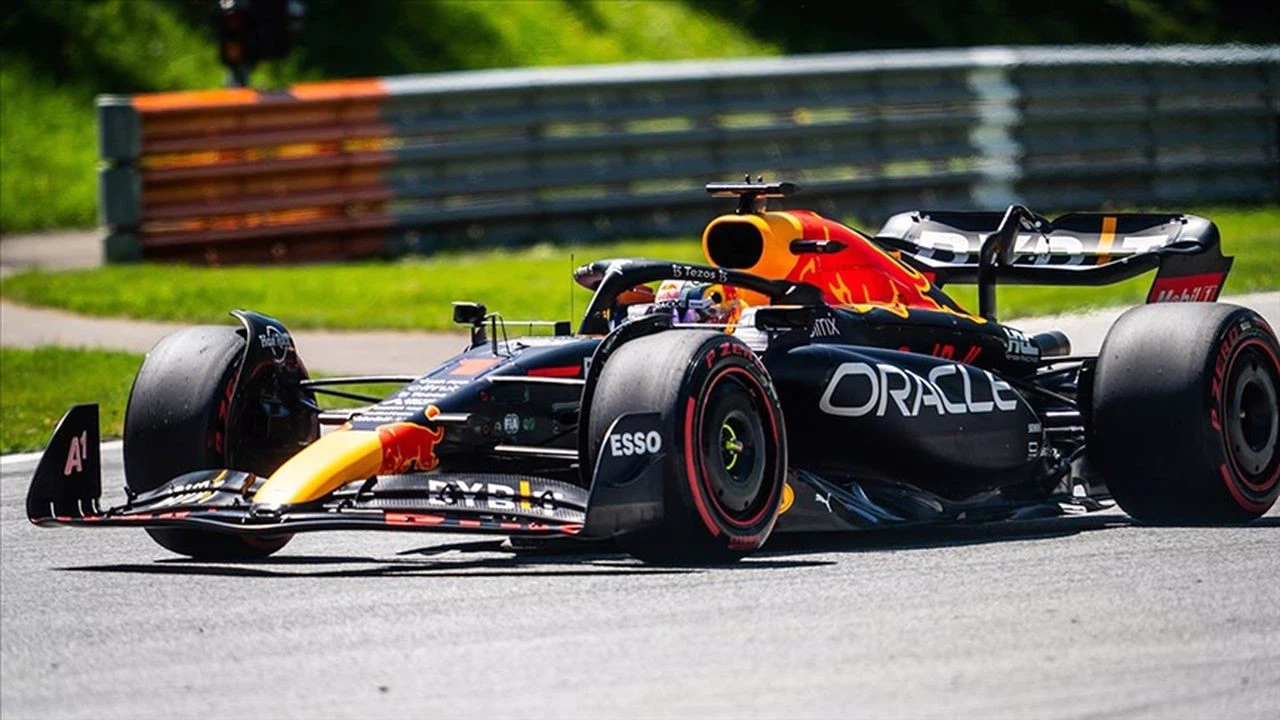 F1 Avusturya Grand Prix'sini Max Verstappen kazandı