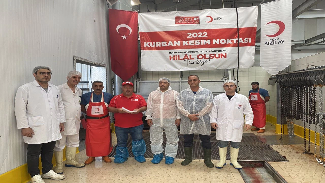 Türk Kızılay, Türkiye'de ve 21 ülkede kurban kesimine başladı