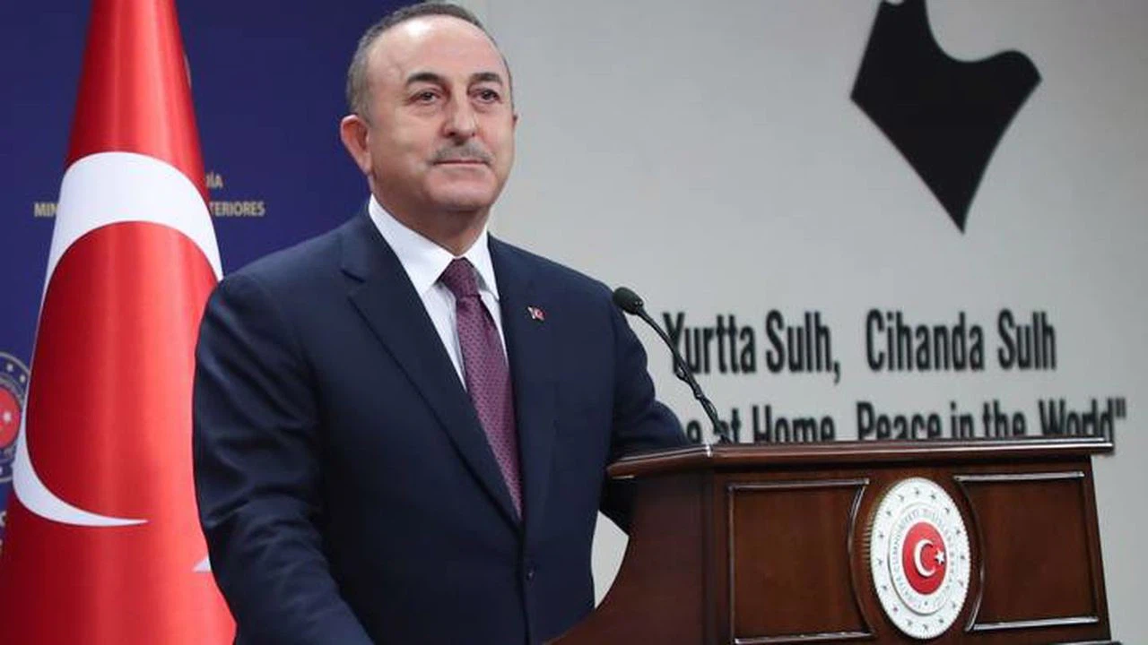 Çavuşoğlu, kaleme aldığı makaleyle FETÖ tehdidini uluslararası medyada anlattı
