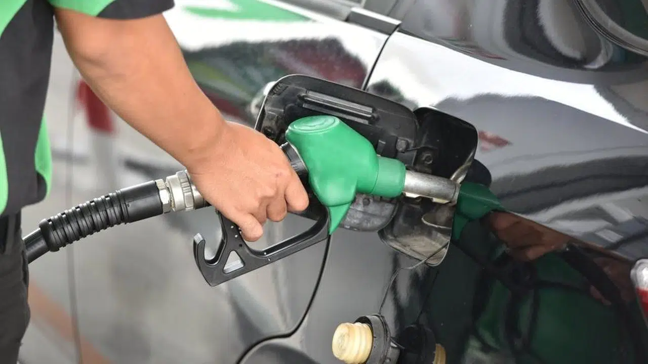 Suudi Arabistan Veliaht Prensi petrol üretimini günlük 13 milyon varile çıkaracaklarını yineledi