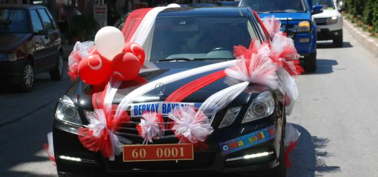Tokat Valiliğinin makam aracı şehit oğlunun sünnet aracı oldu