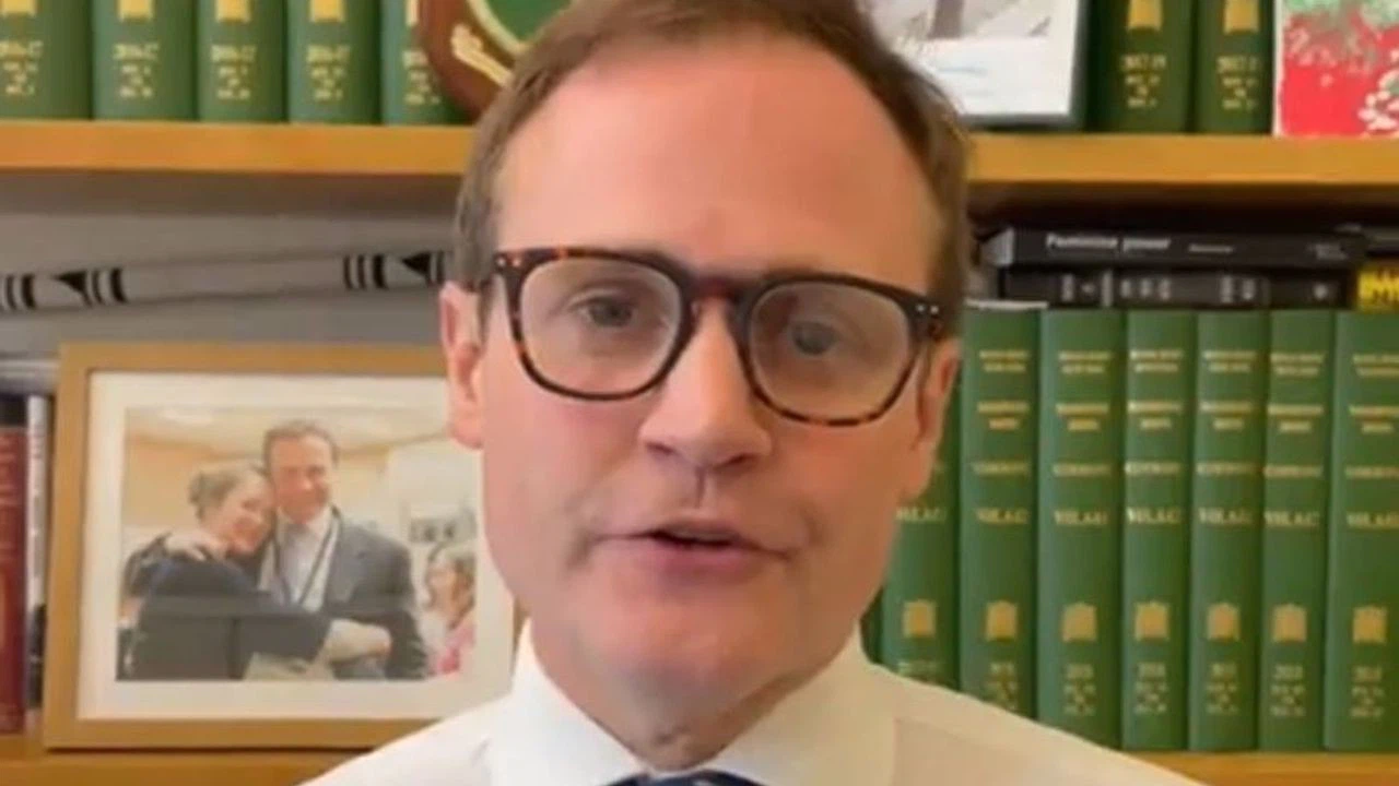 İngiltere'de Muhafazakar Parti liderlik yarışında Tom Tugendhat elendi