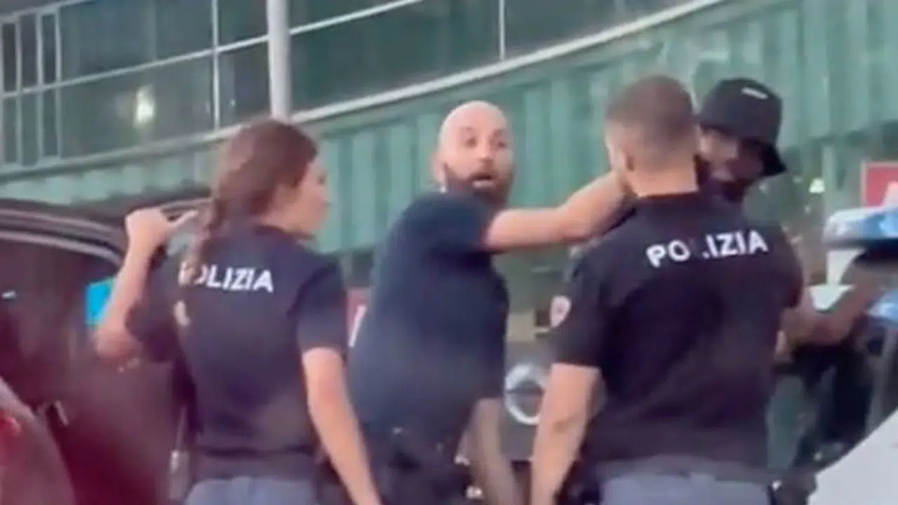 İtalyan polisi, Milanlı Bakayoko'yu trafikte durdurup arama yaptı sonra özür diledi