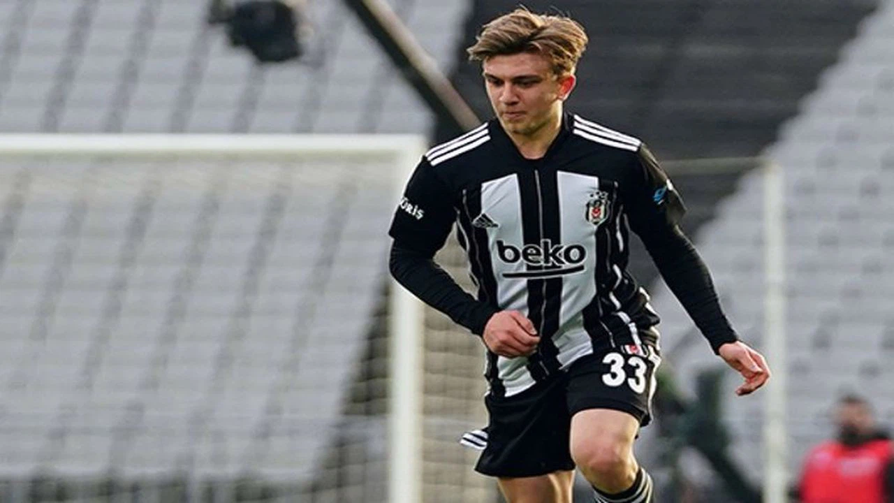 Beşiktaş, Rıdvan Yılmaz'ın transferi için Rangers ile görüşmelere başladı