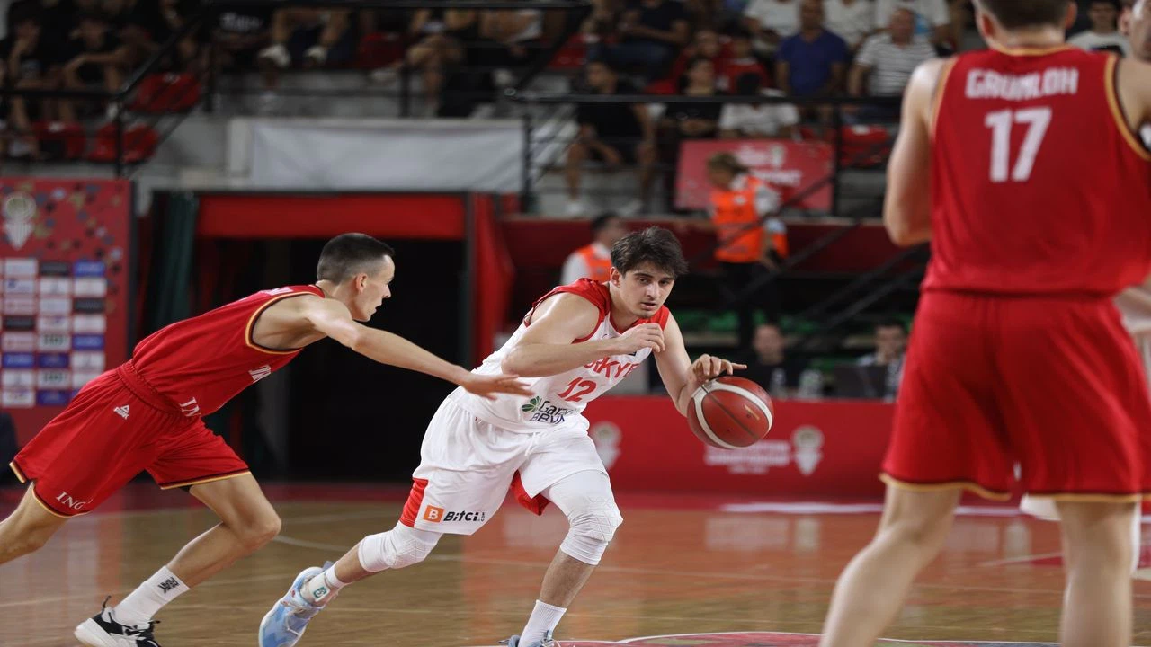 Türkiye: 68 - Almanya: 64