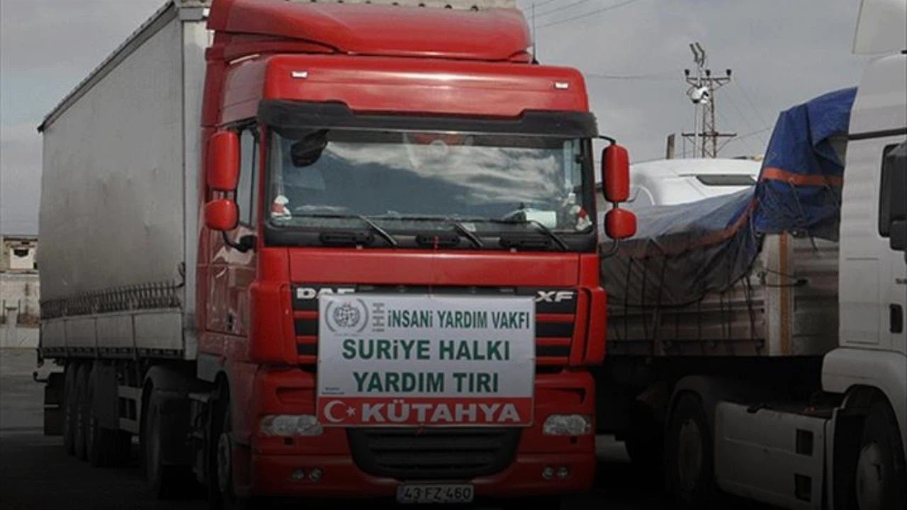 Kütahya'dan Suriye'nin İdlib kentine yardım tırı!