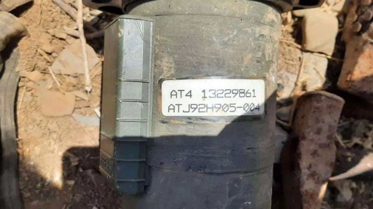 Hakkari'deki sığınakta AT-4 füze ele geçirildi