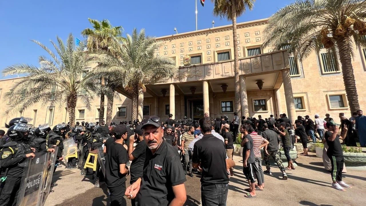 Irak'ta Sadr hareketliliği!