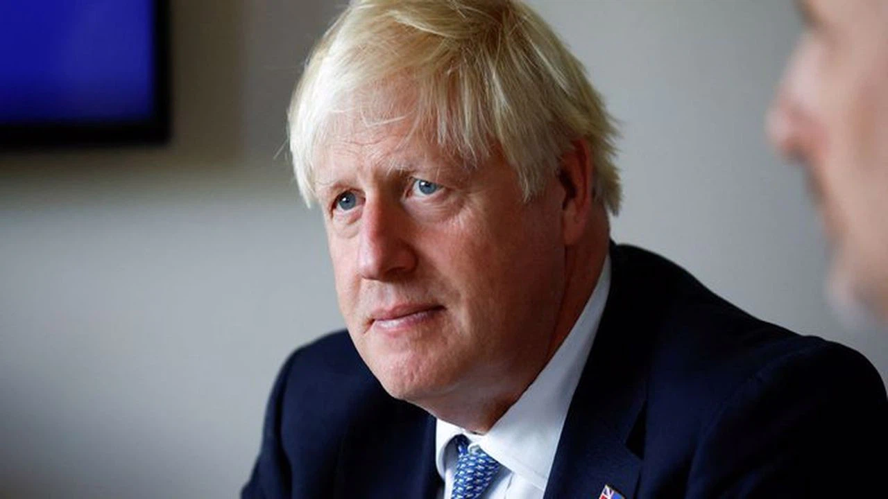 İngiliz Başbakan Johnson'dan enerji tasarrufu önerisi: Eski su ısıtıcınızı yenisiyle değiştirin