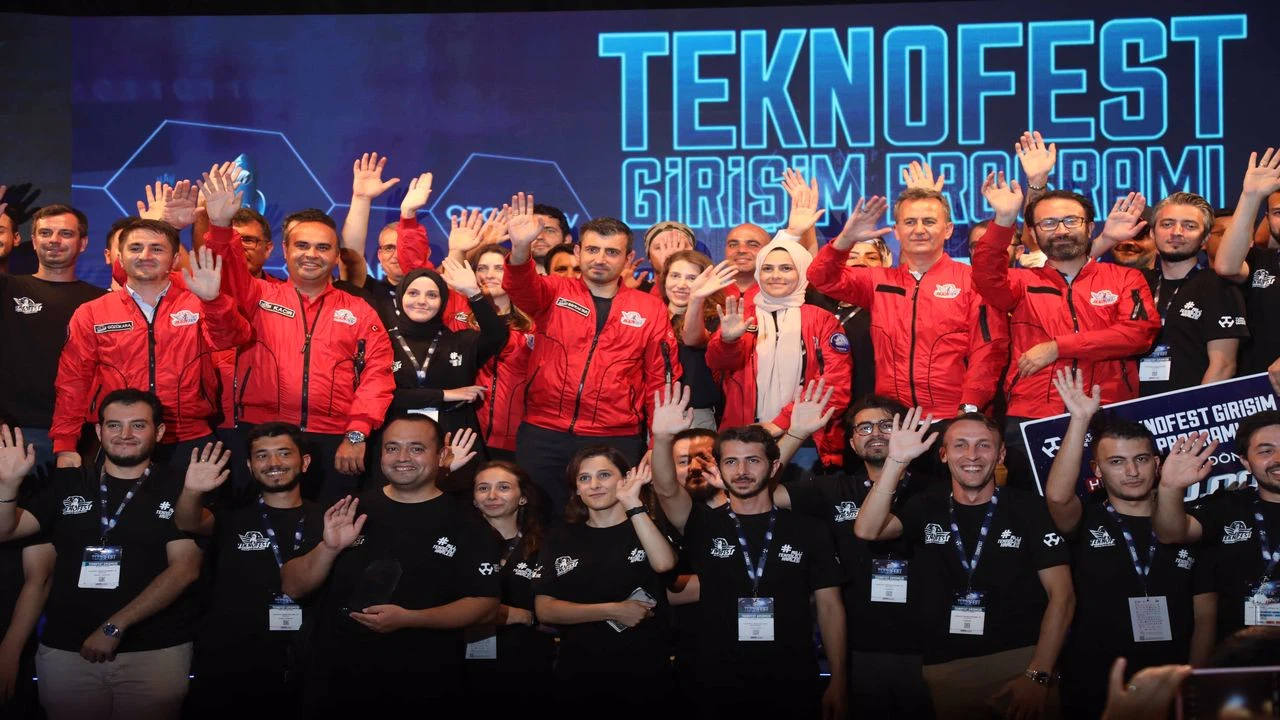 Selçuk Bayraktar, TEKNOFEST Girişim Gösteri Günü etkinliğinde konuştu