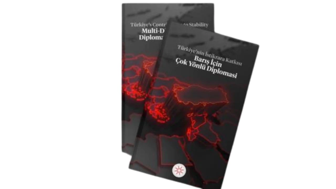 Rusya-Ukrayna savaşında Türkiye'nin barışa yönelik çabaları kitaplaştırıldı!