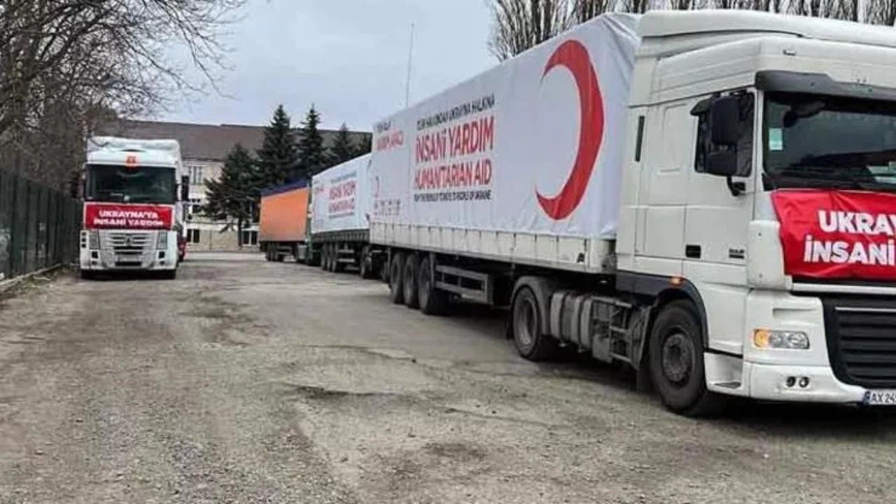 Adana'dan Ukrayna'ya yardım tırı!