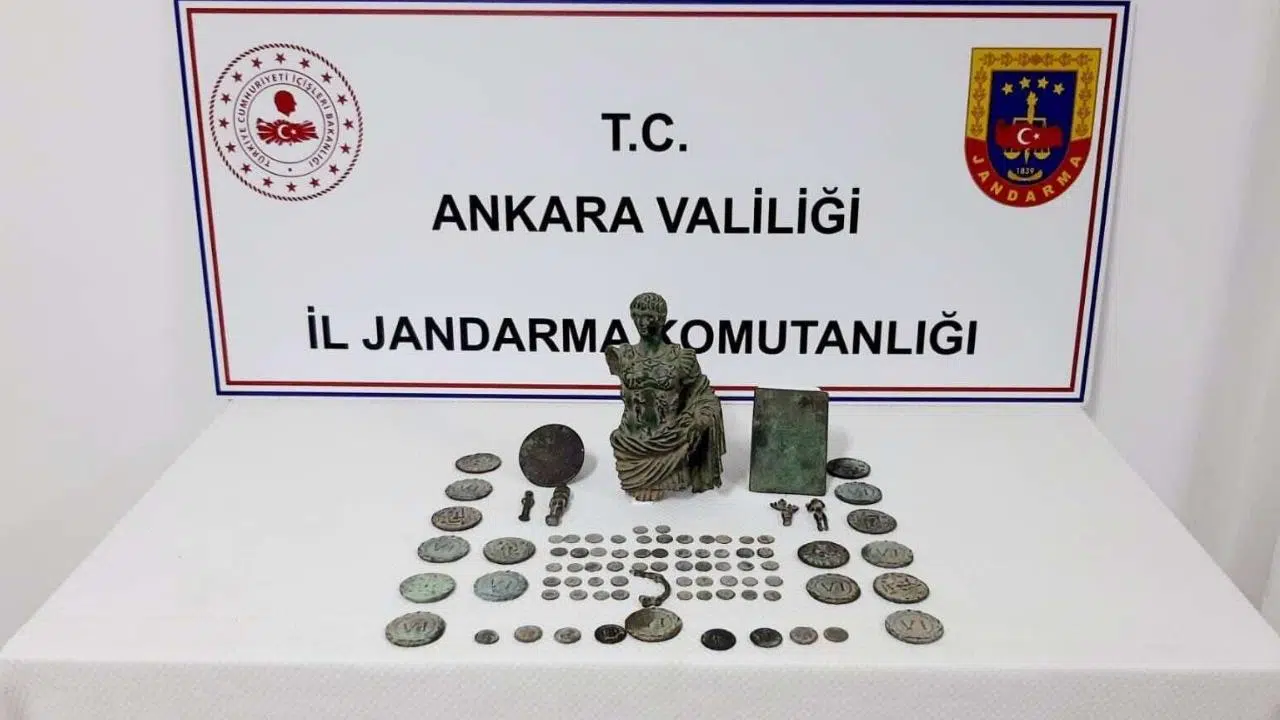 Başkentte tarihi eserleri 2,5 milyon liraya satmaya çalıştılar!
