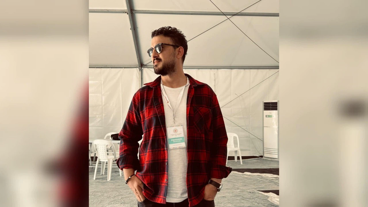 Aydın Öztürk kimdir?