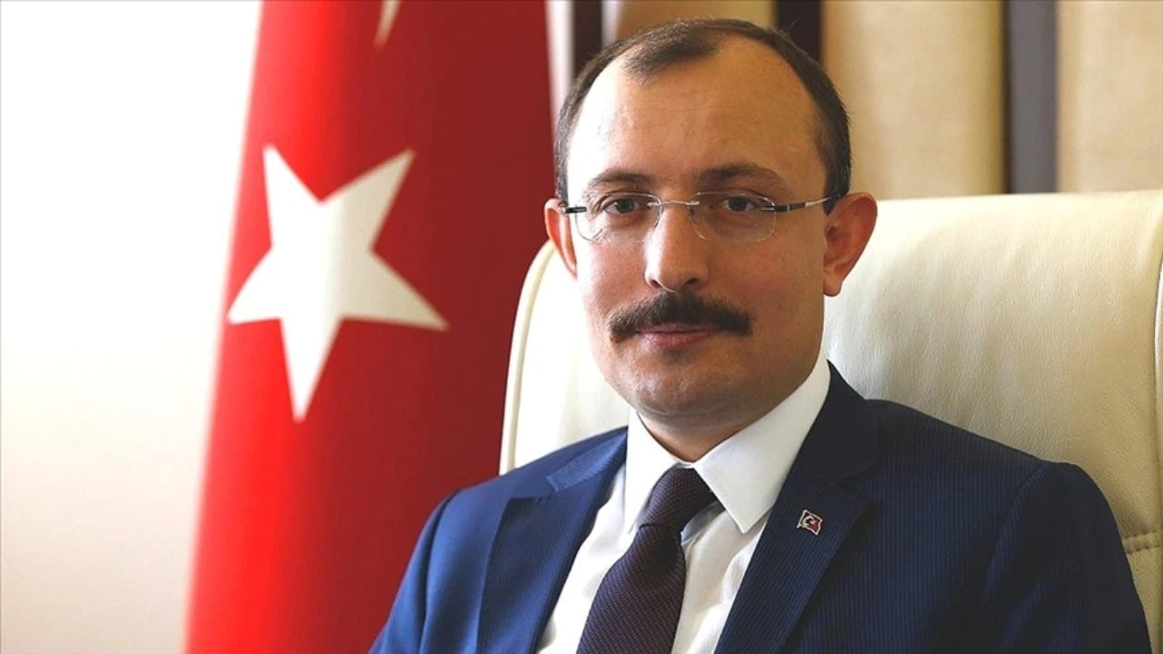 Ticaret Bakanı Mehmet Muş, Trabzon'da bazı ilçelerde ziyaretlerde bulundu!
