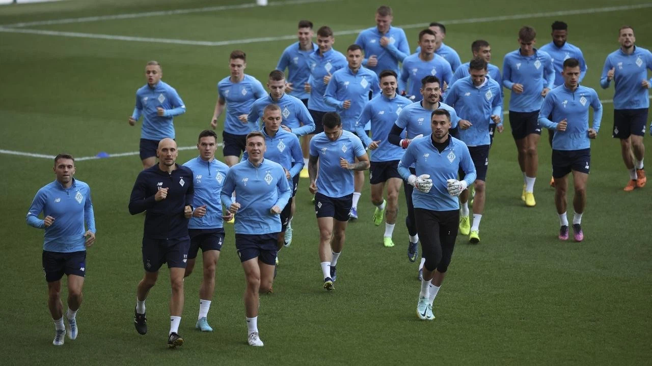 Mircea Lucescu: Rennes ve Fenerbahçe gibi değiliz!