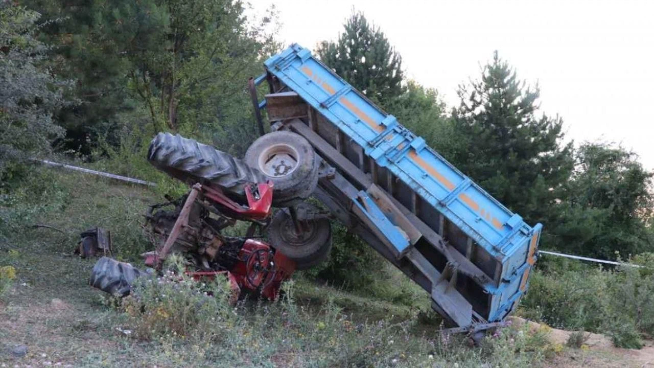 Bolu'da devrilen traktörün sürücüsü öldü!