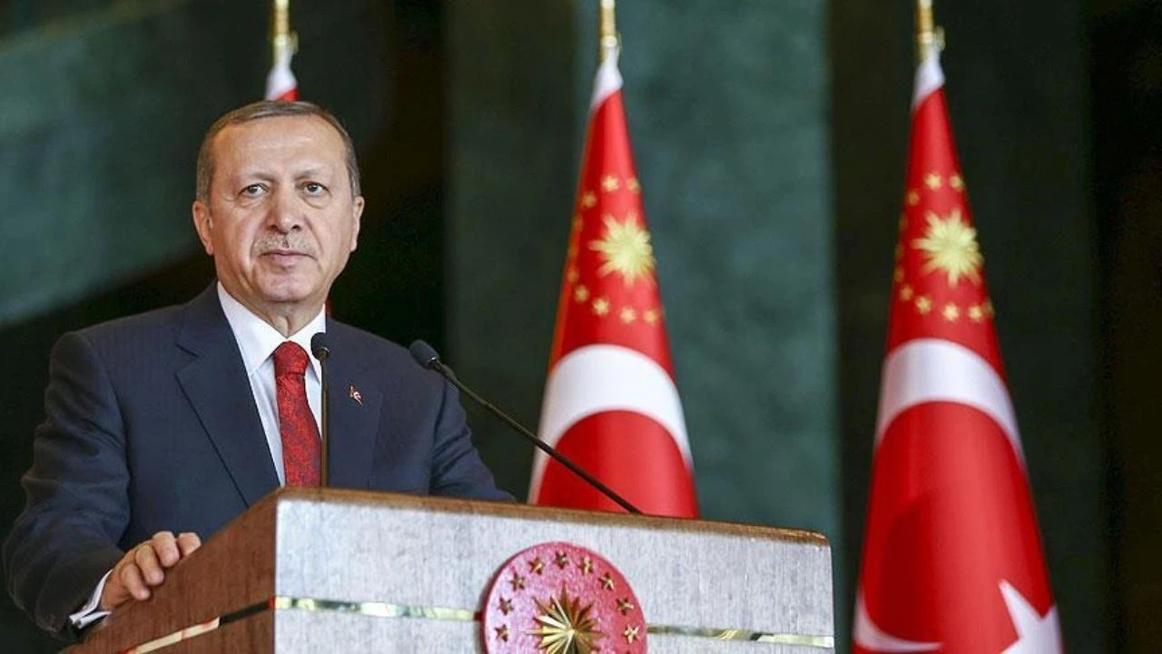 Cumhurbaşkanı Erdoğan, Azerbaycan'ın Bağımsızlık Günü'nü kutladı!