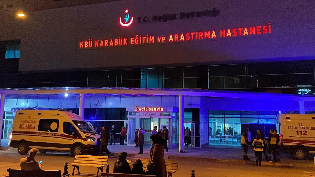 Karabük'te 35 öğrenci zehirlendi!