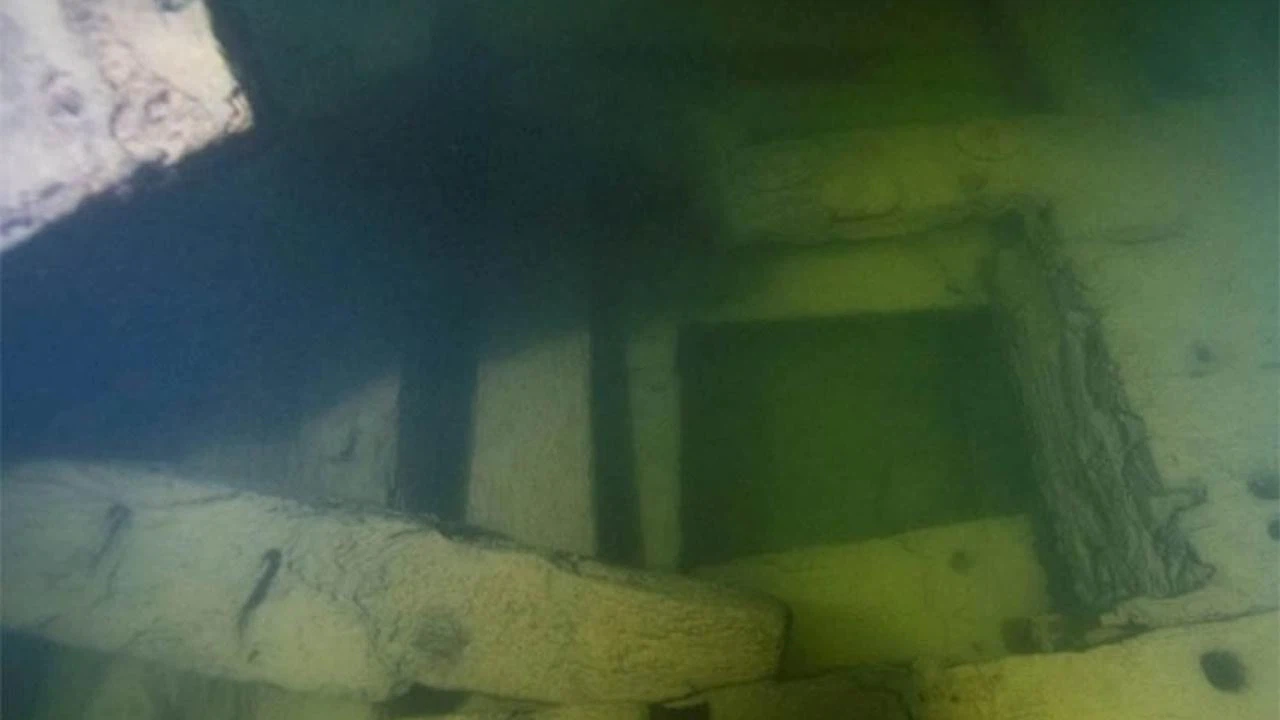 İsveç'te 300 yıllık savaş gemisi enkazı bulundu!