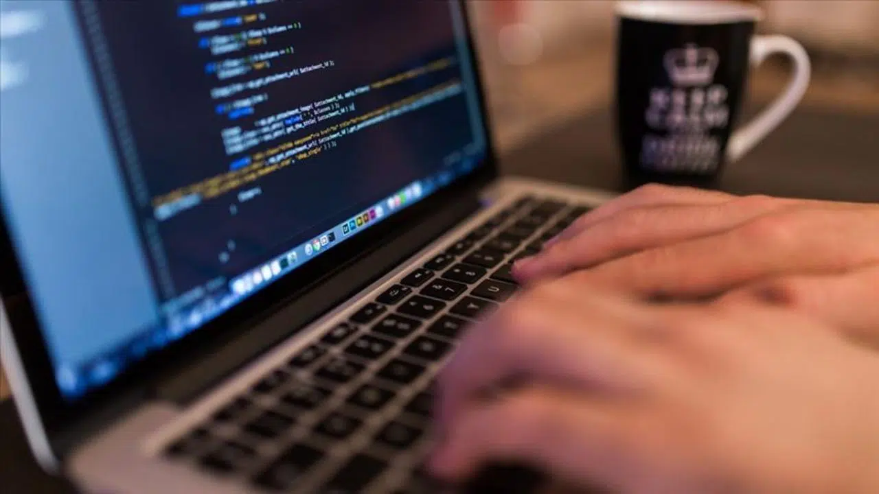 İstanbul'da yasa dışı bahis operasyonunda 5 gözaltı