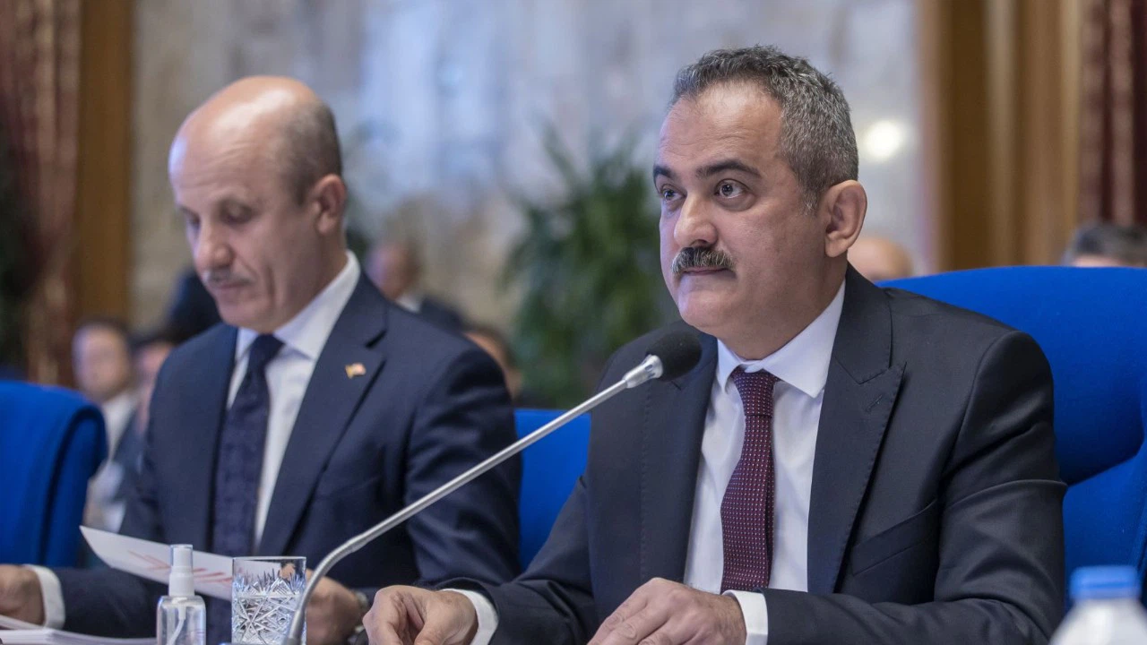 Bütçenin yüzde 15’i eğitime!