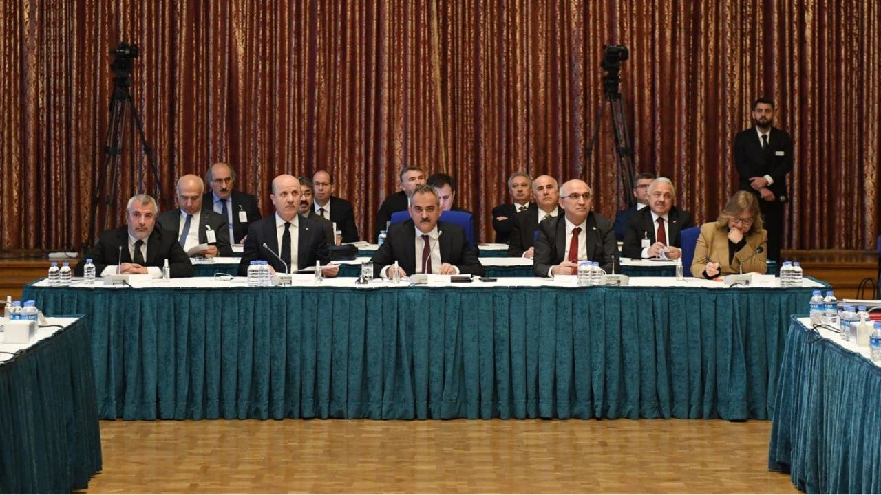 Bütçede koltuk tartışması!