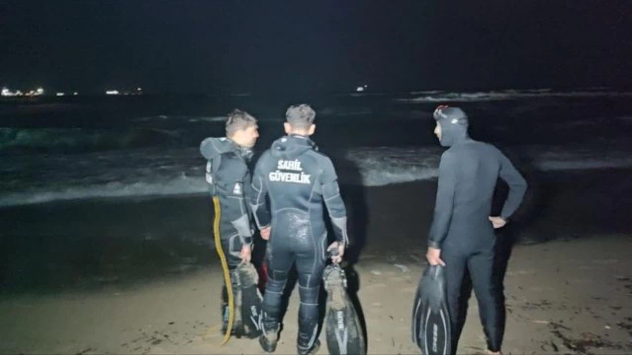 Sakarya’da denize giren 2 kişiden 1'i kayboldu!