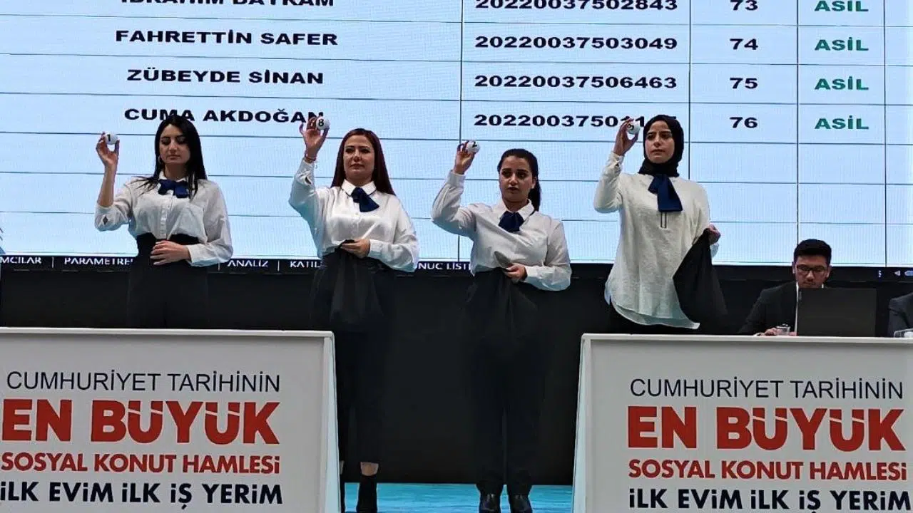 Zonguldak'ta "İlk Evim, İlk İş Yerim" projesinde kura çekimi başladı!