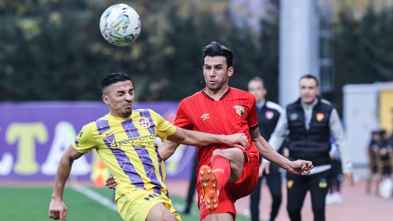 Göztepe Emre Çolak ile yollarını ayırdı!