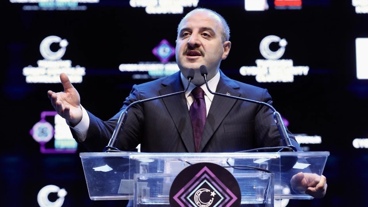 Bakan Varank: Bu kadar yazılımcı yurt dışına gitmiş değil