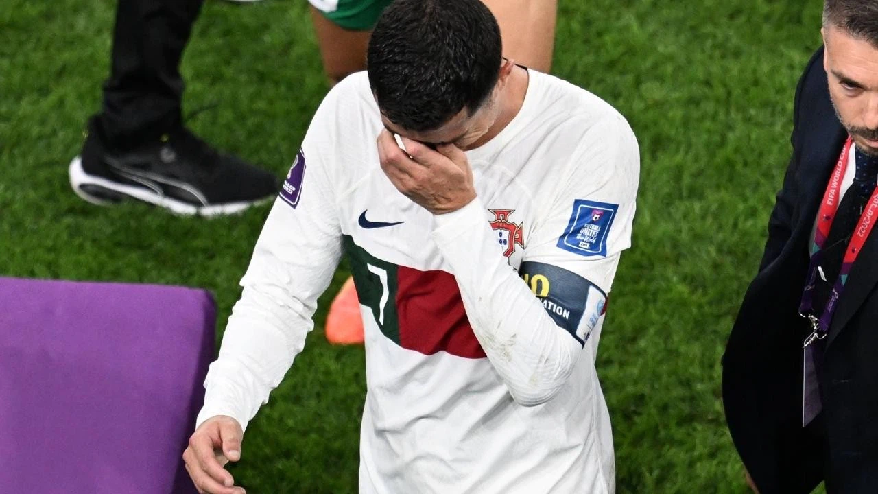 Ronaldo'nun gözyaşları! Kariyerinin son Dünya Kupası'na veda etti.