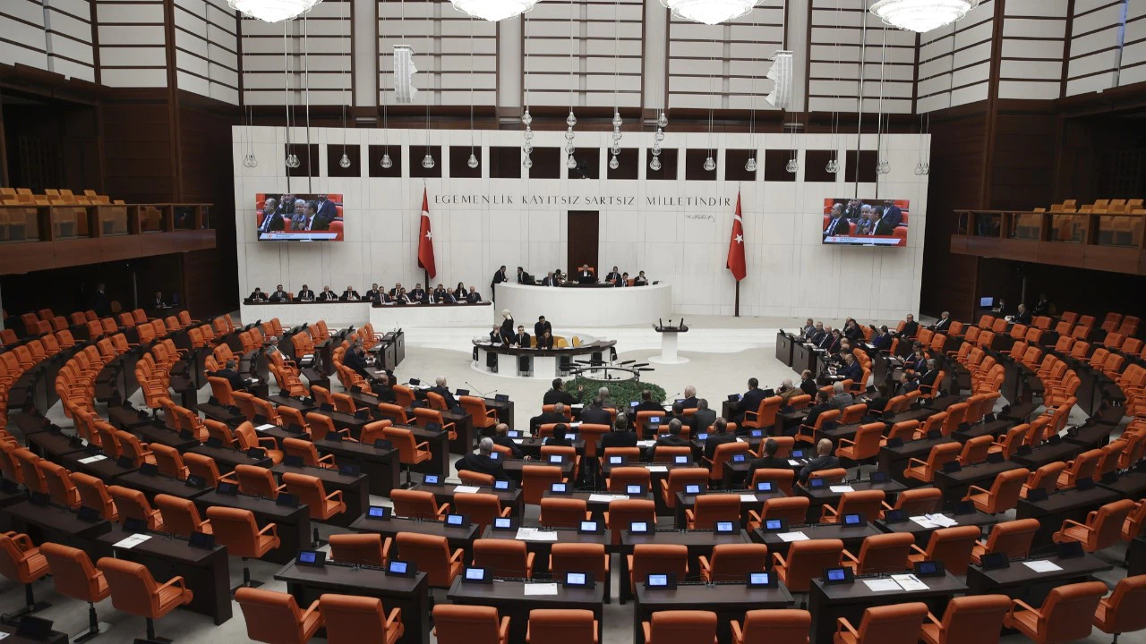 Bu yasalar yıl bitmeden çıkarılacak.