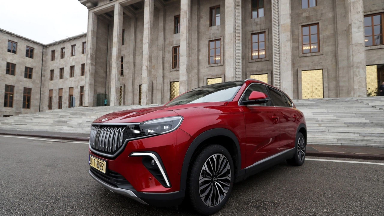 Ödünç: "Togg ile 60 yıllık hayalimiz gerçek oldu"